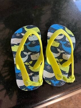 Kids Yellow and Blue Flip Flop Sandals with Whale Print